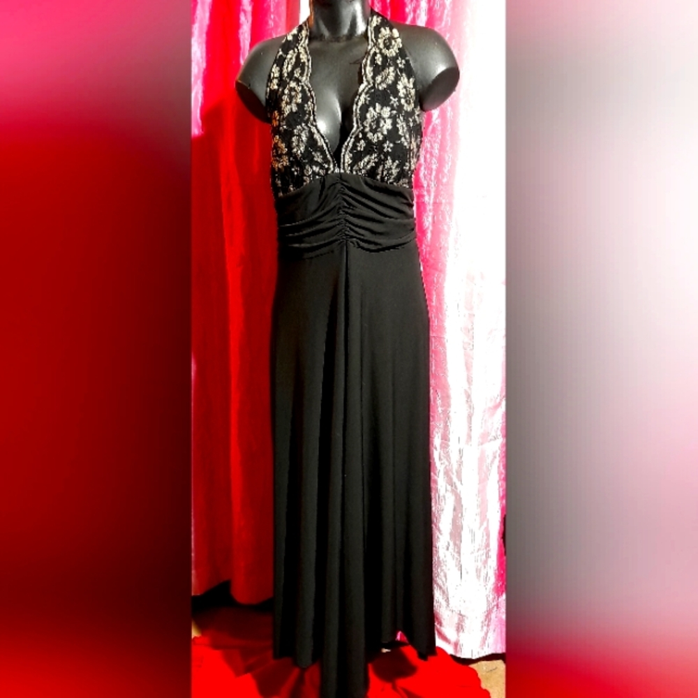 "Studio 1940" formal maxi halter